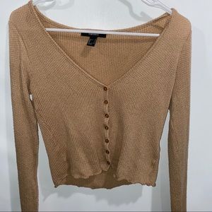 Long sleeved crop top